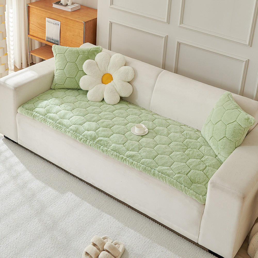 Thick Plush Hexagon-Quilted Pet Mat Non-Slip Couch Cover