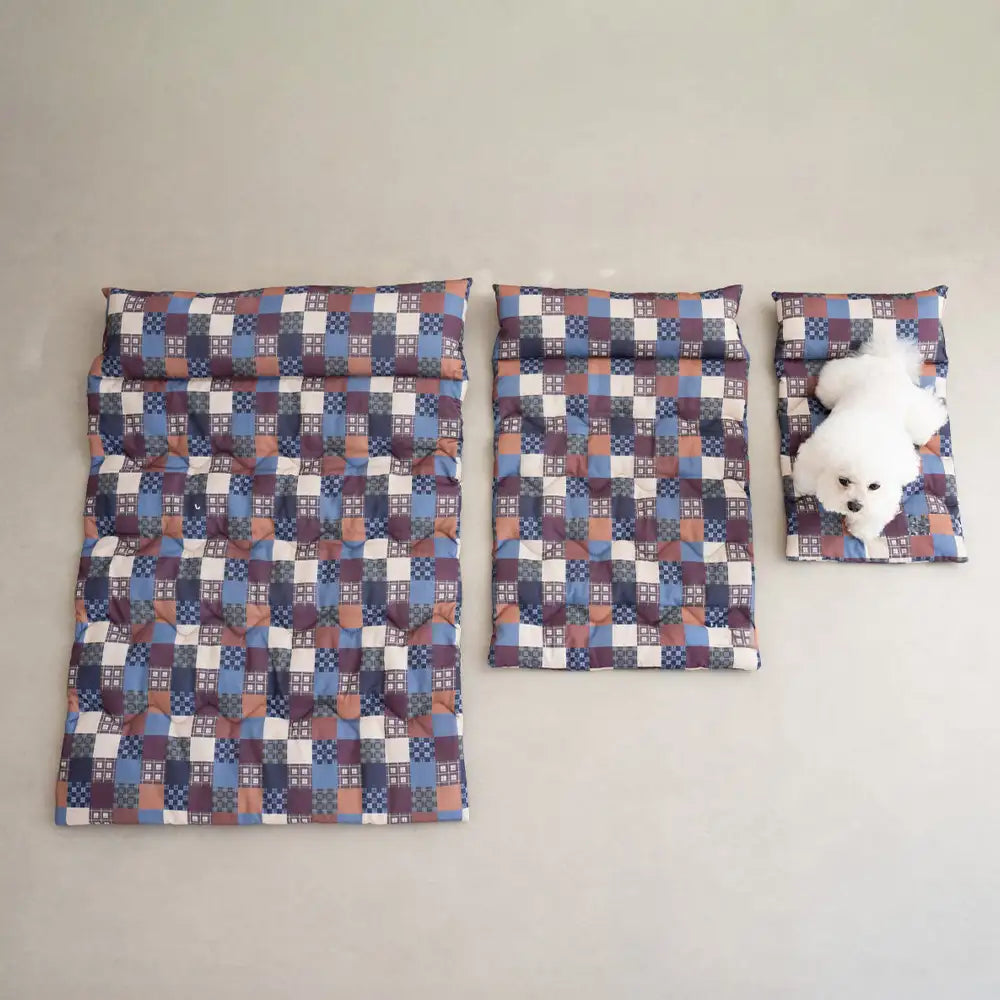 All-Season Breathable Double-Sided Neck Support Pillow Dog Bed