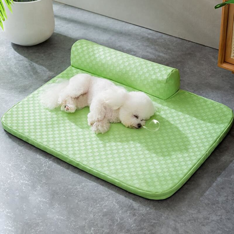 Checkerboard Faux Leather Pet Bed Waterproof Anti-scratch Dog Bed