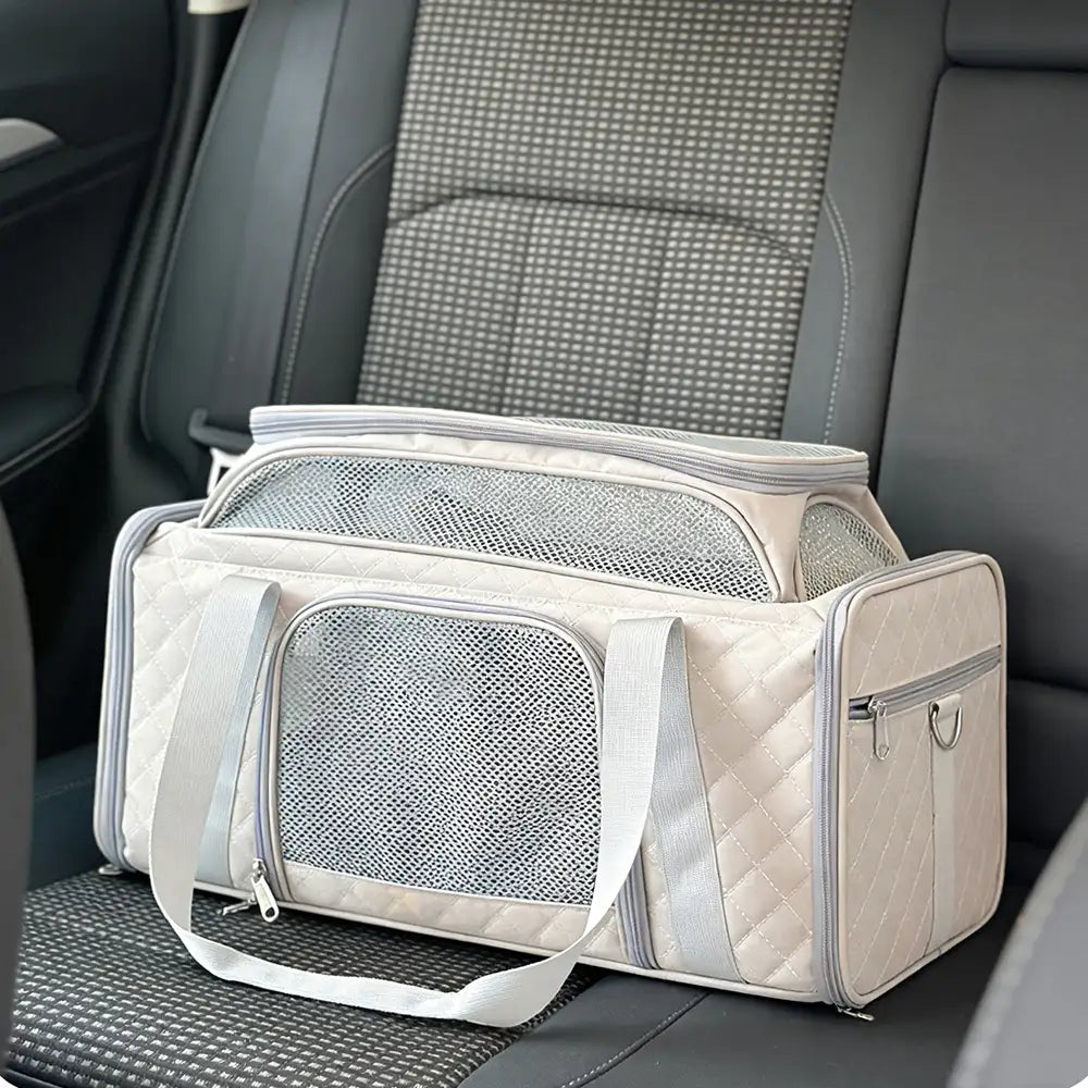 Classic Diamond Pattern Portable Large-Capacity Expandable Pet Carrier Bag - Travel Nest