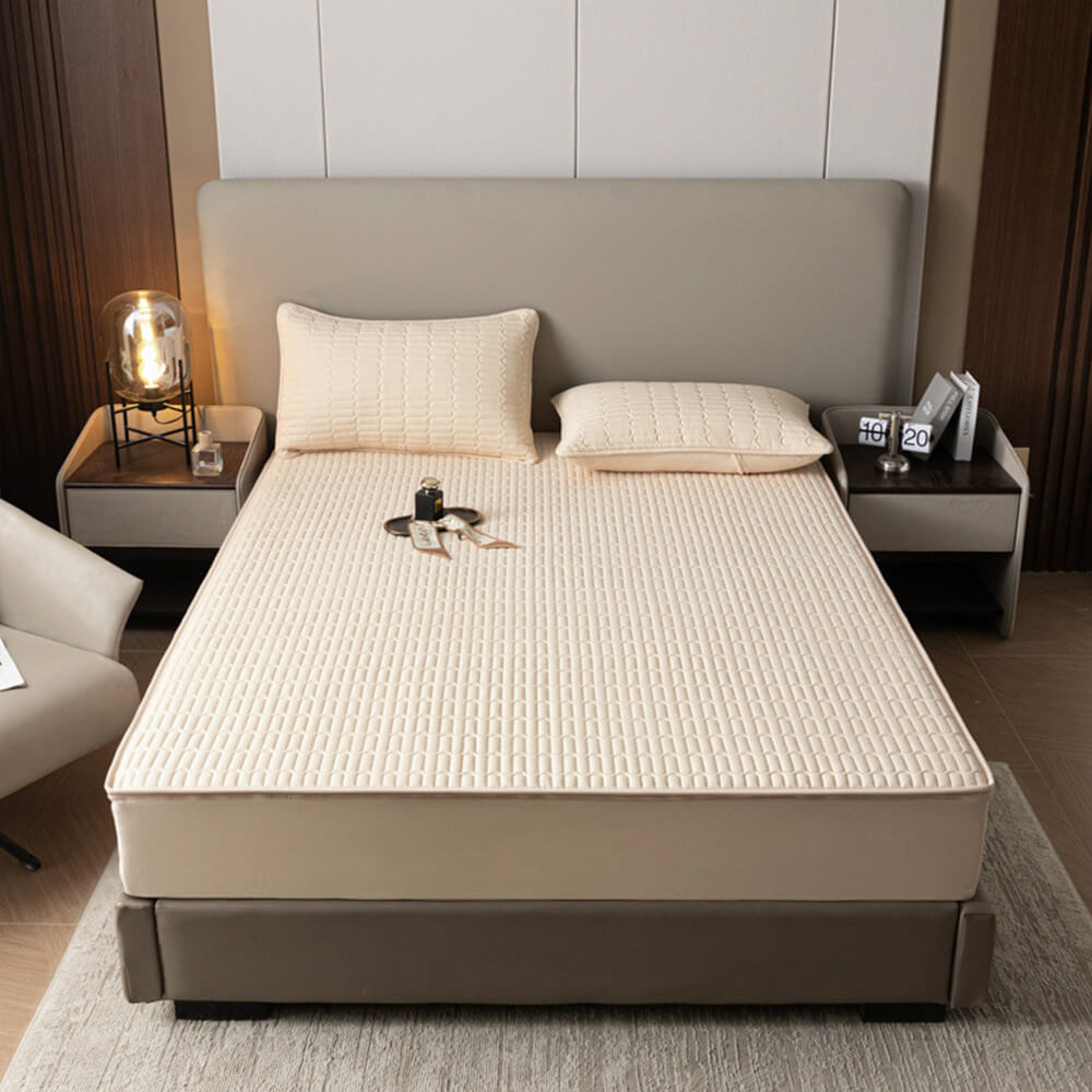 Soft & Antibacterial Full Enclosure Waterproof Zippered Mattress Protector