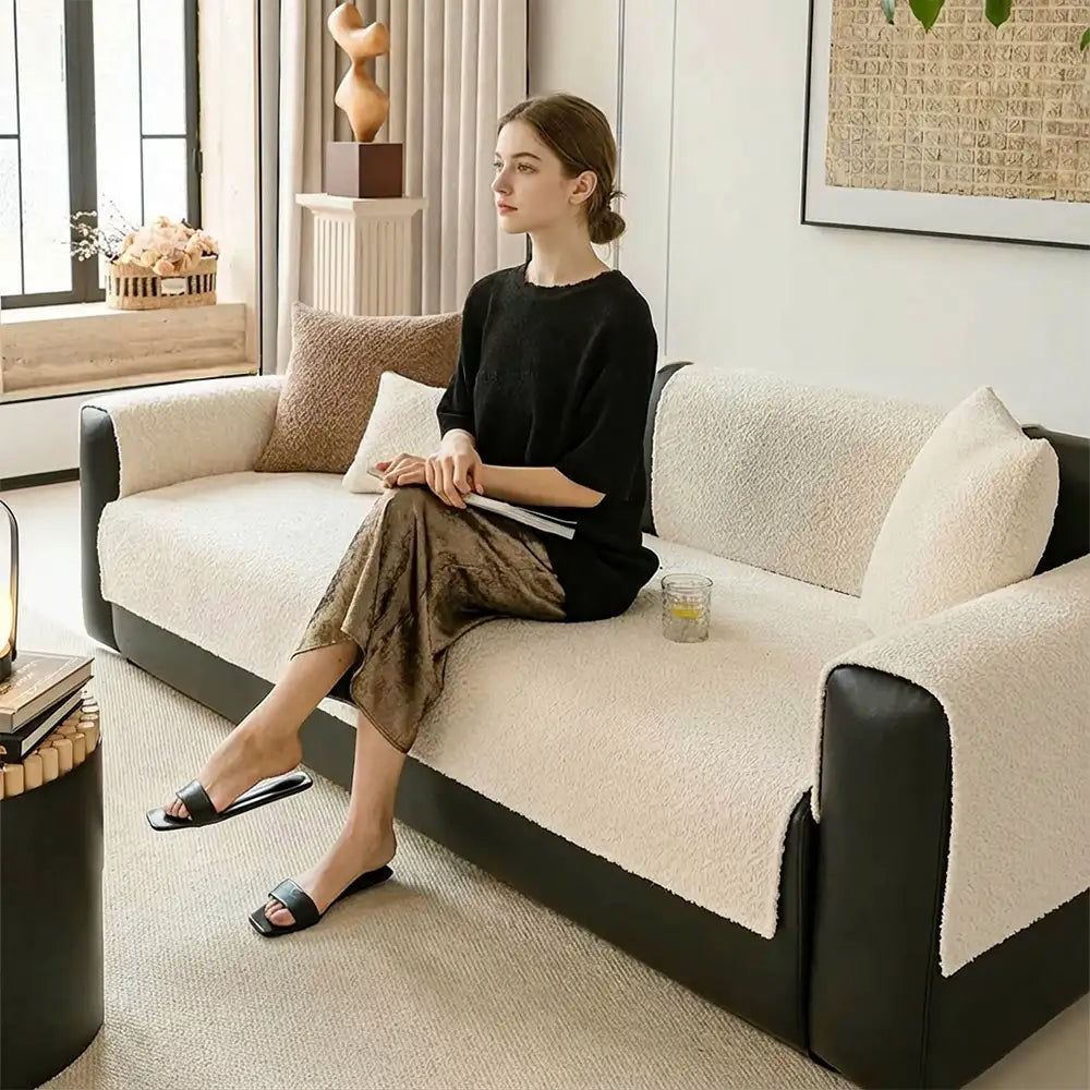 All-Season Breathable Chenille Scratch-Resistant Sofa Protection Outdoor Couch Cover