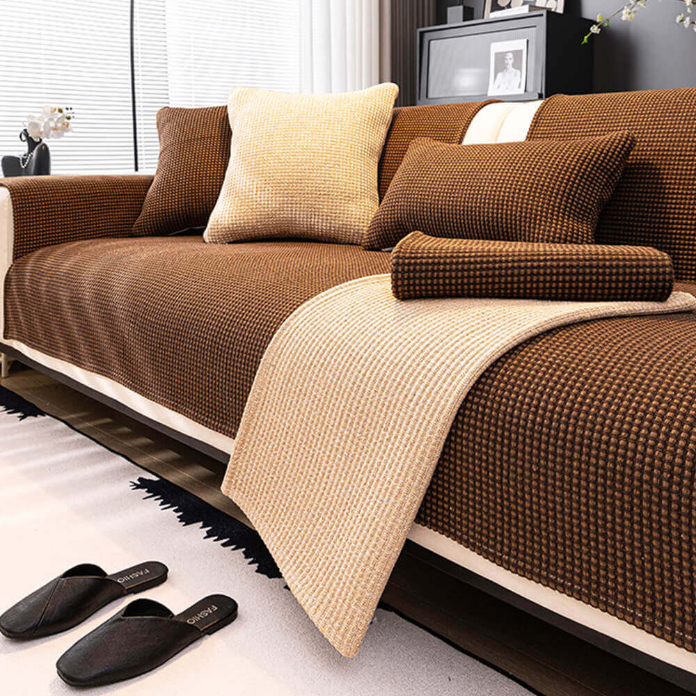 All Seasons Pet-Friendly Anti-Snag Woven Couch Cover