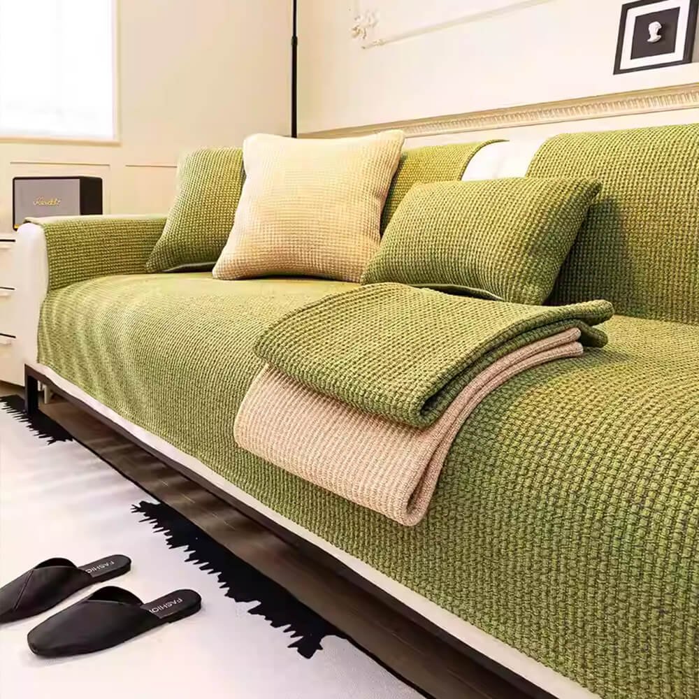 All Seasons Pet-Friendly Anti-Snag Woven Couch Cover