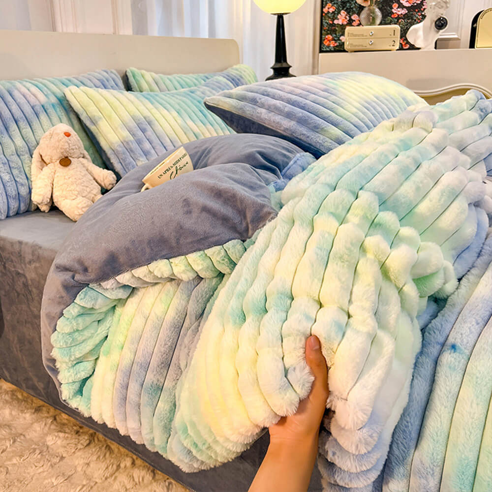 Weiches Bettlaken-Set aus buntem, strukturiertem Blasen-Kaninchenfell mit Farbverlauf