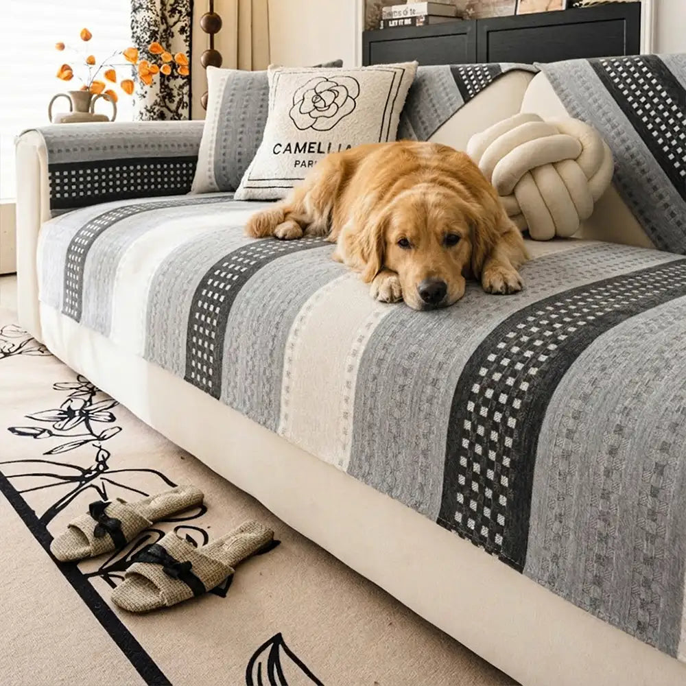 Skin-Friendly Breathable Chenille Sofa Protection Scratch-Resistant Non-Slip Couch Cover