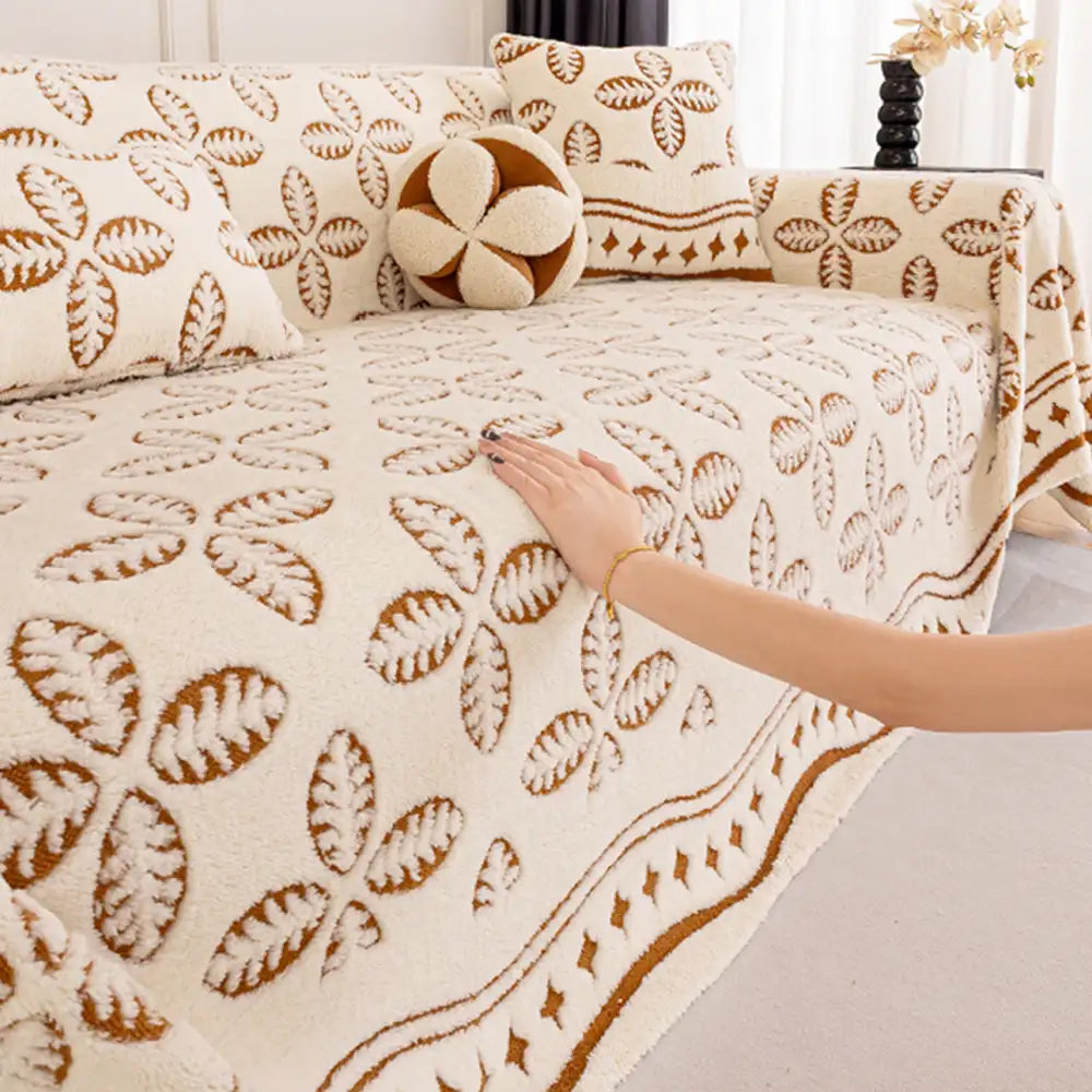 Thickened Jacquard Velvet Leaf Pattern Sofa Decoration Multi-Purpose Blanket Couch Cover