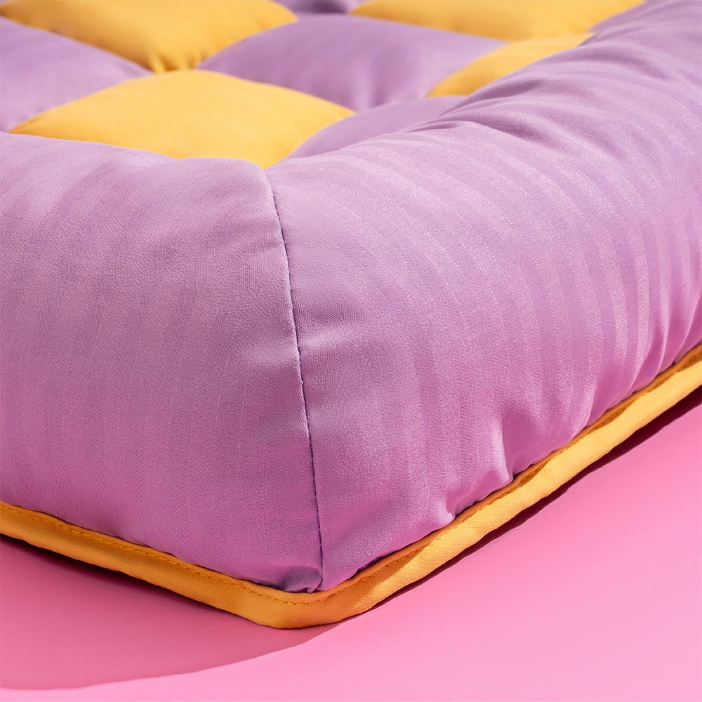 Travel Bolster Safety Back Single Seat Large Dog Car Seat Bed – Chessboard Lounge