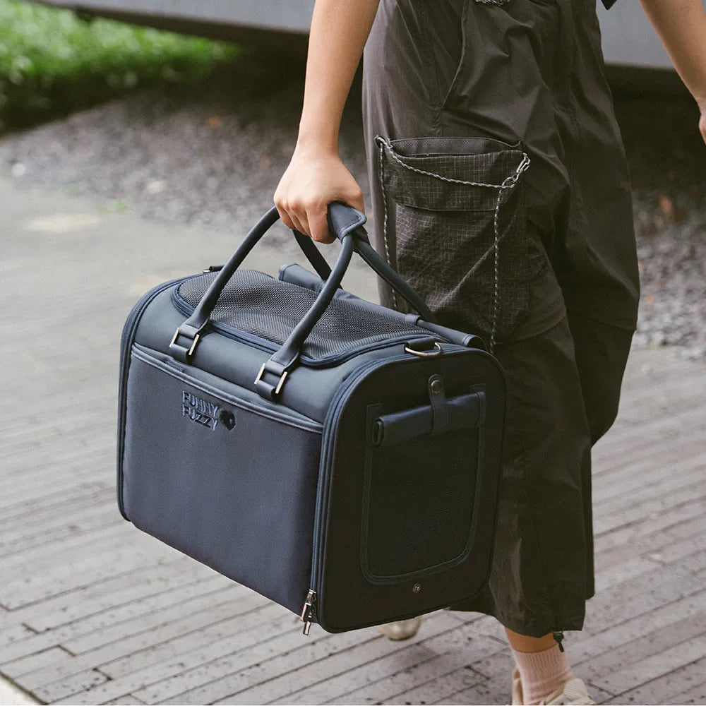 Dog Airline-Compliant Soft-Sided Carriers-Urban Roaming