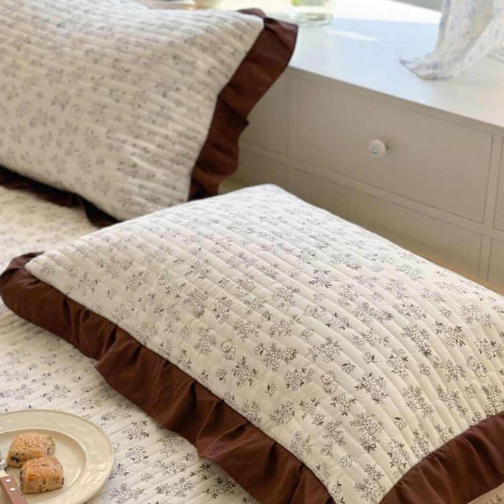 All-Season Fresh Floral Pattern Quilted Cotton Bedspread Set