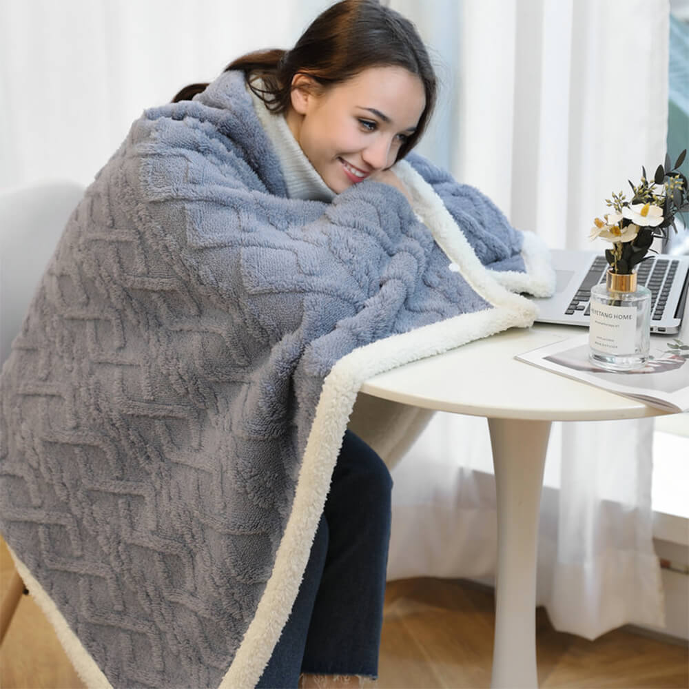 Couverture moelleuse et confortable en polaire Sherpa polyvalente pour la sieste