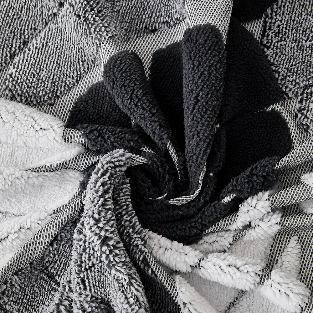 Pet-Friendly Thickened Soft Plush Leaf-Patterned Sofa Throw Couch Cover