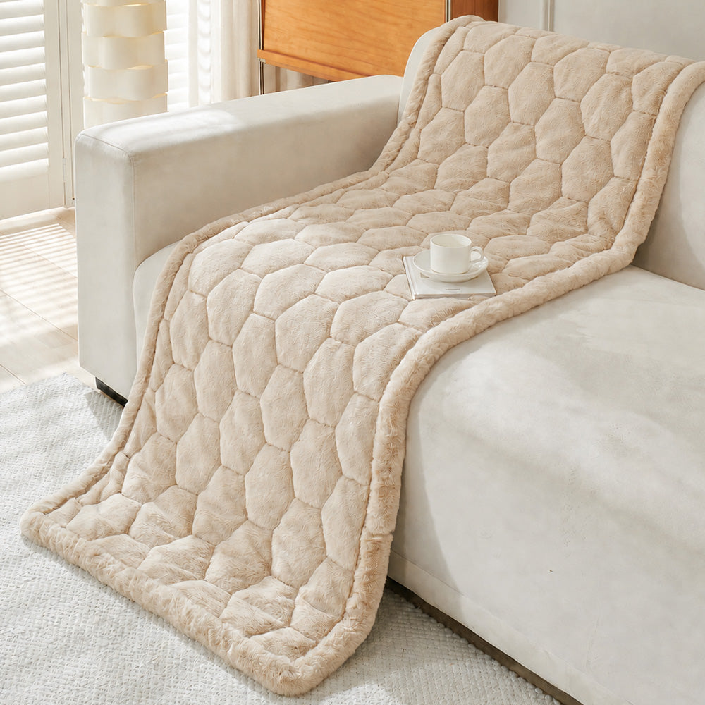 Thick Plush Hexagon-Quilted Pet Mat Non-Slip Couch Cover