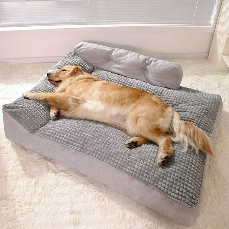 Keep Your Pet Cozy And Comfortable With This Thickened Pet Bed Mat
