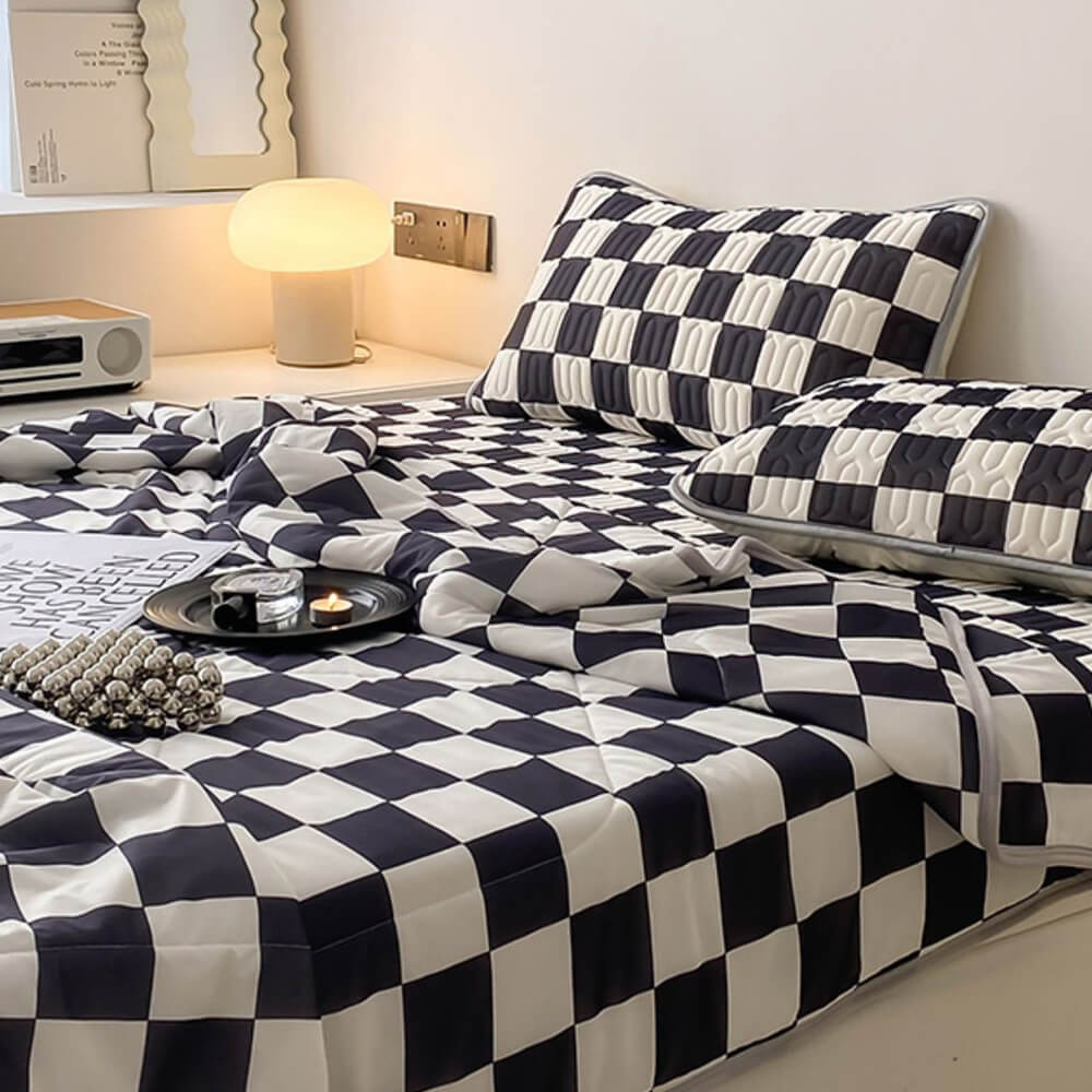 Checkerboard Latex Ice Silk Bedding Mattress 3 Piece Quilt & Shams Set