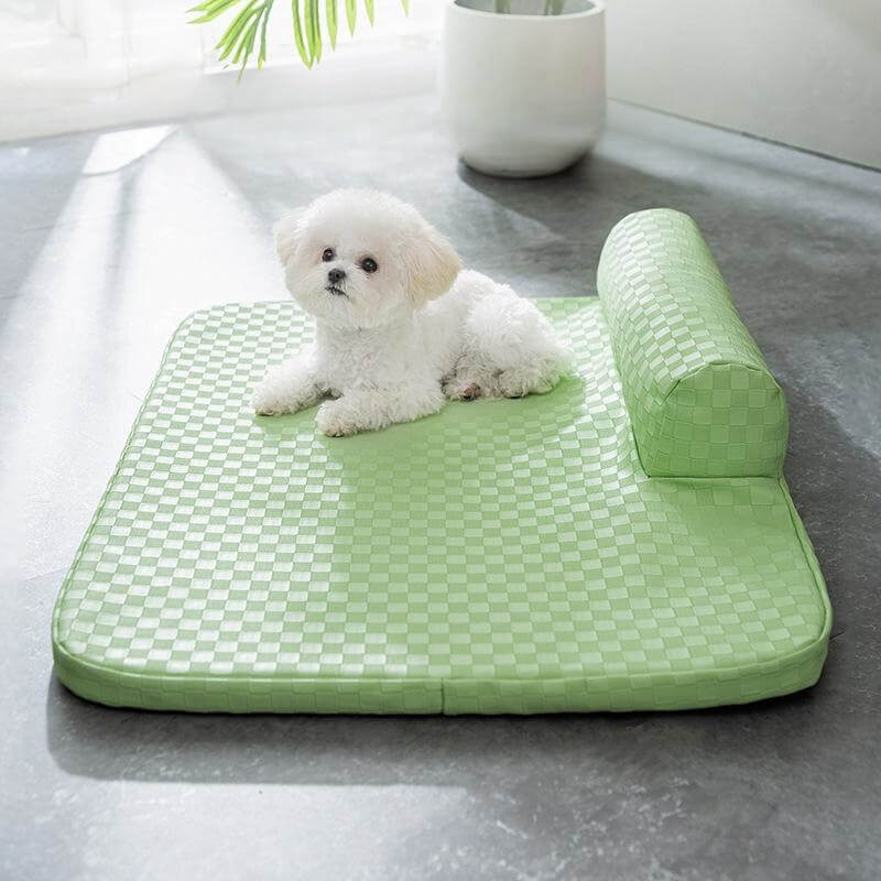 Checkerboard Faux Leather Pet Bed Waterproof Anti-scratch Dog Bed