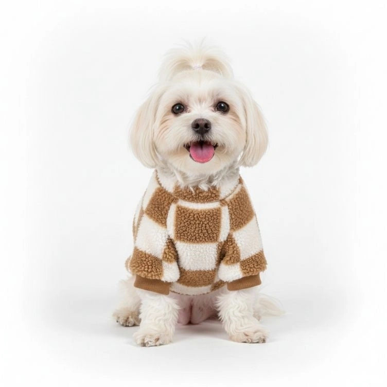Checkered Fleece Dog Jacket – Bold Style and Warmth for Winter Walks