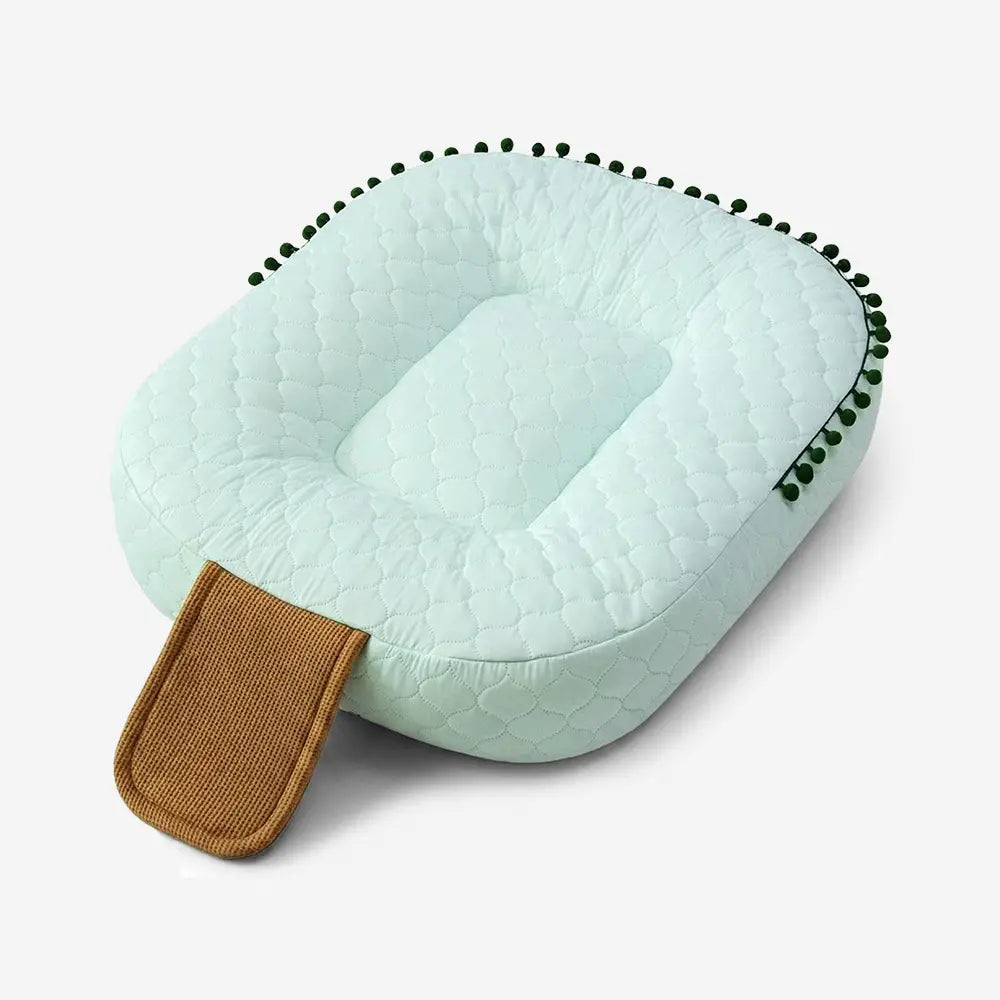 Cooling Ice Silk Heat Absorbing Dog Calming Bed Pet Bed - Ice Cream