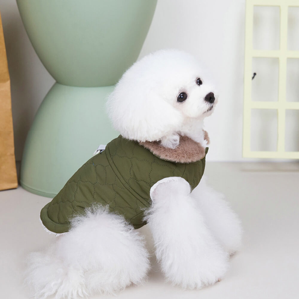 Veste chaude matelassée en peluche pour chien avec col en fausse fourrure