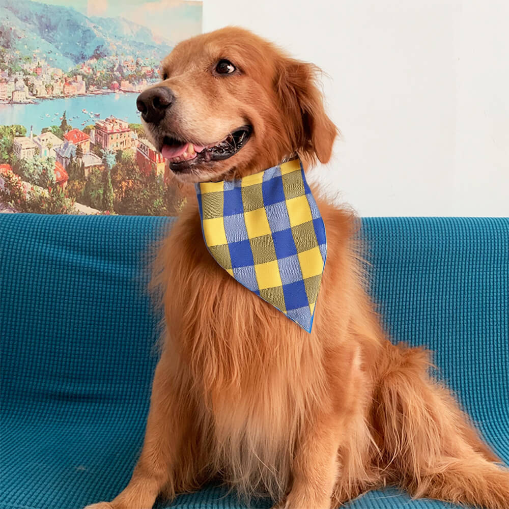 Bandana para perros con accesorios elegantes para mascotas de moda