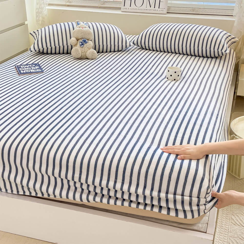 Elegant Striped Milk Velvet Non-Slip Fitted Sheet Set