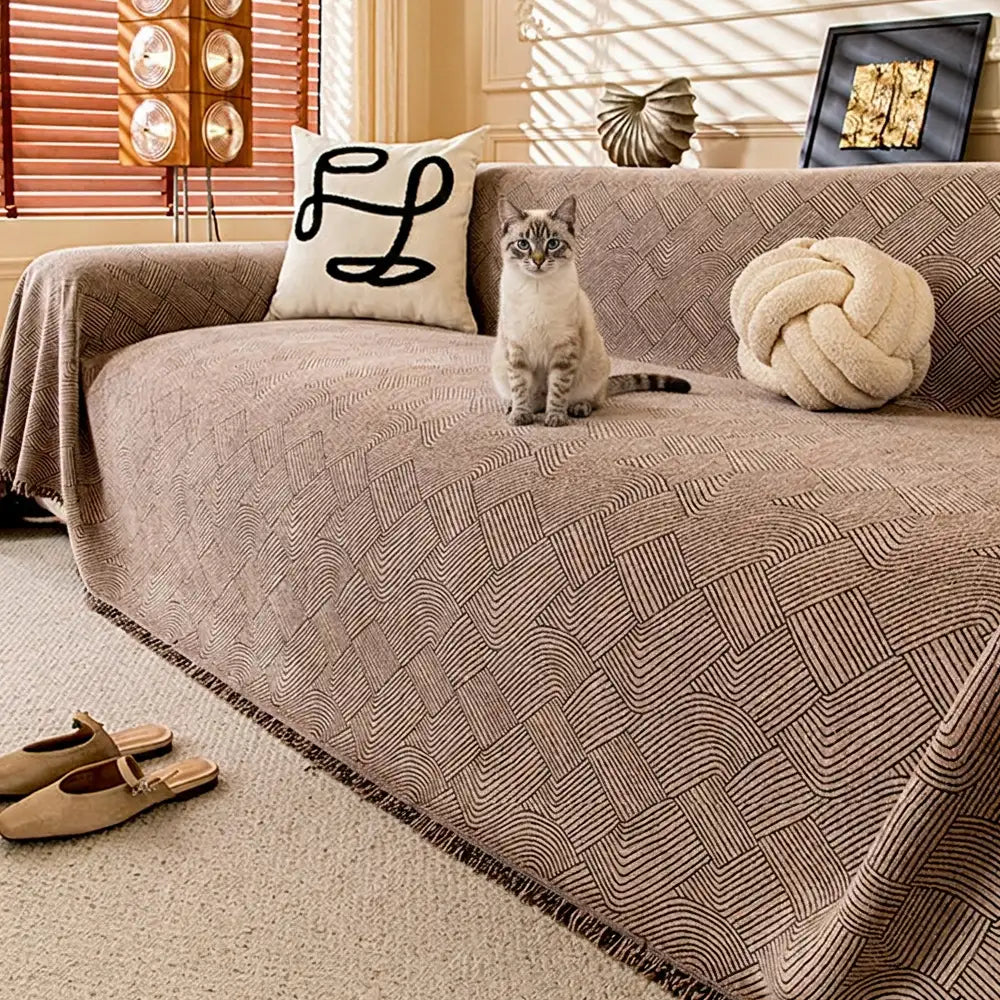 Linework Pattern Chenille Comfortable Scratch-Resistant Sofa Protection Couch Cover