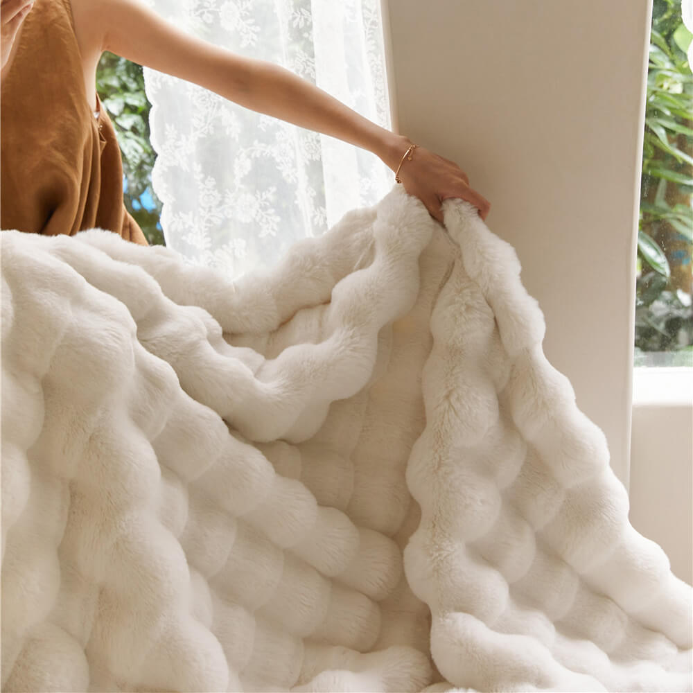 Premium Bubble Double Layer Thickened Faux Rabbit Fur Blanket FunnyFuzzy