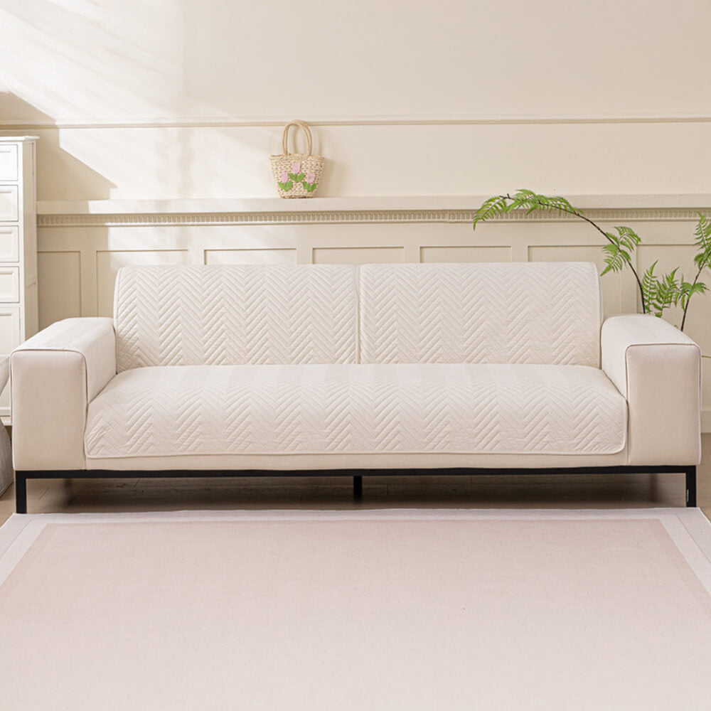 Sofá con protector duradero resistente al agua