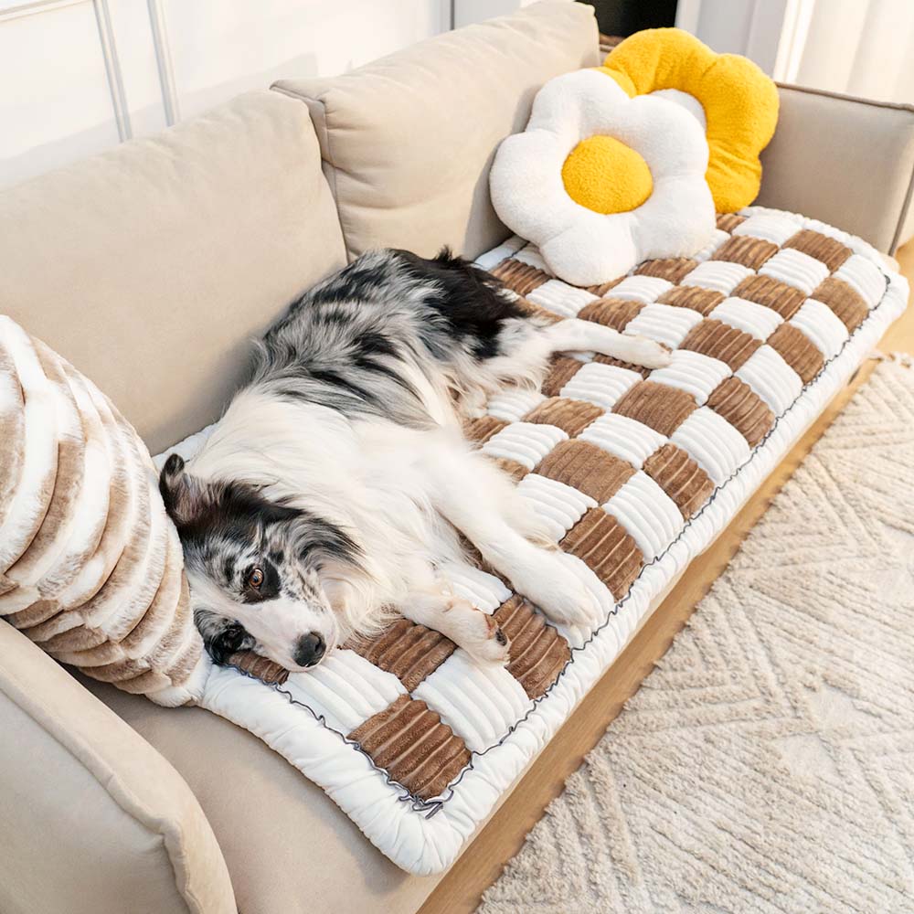 Capa de sofá para cama grande xadrez quadrada felpuda para cachorro de estimação de cor creme