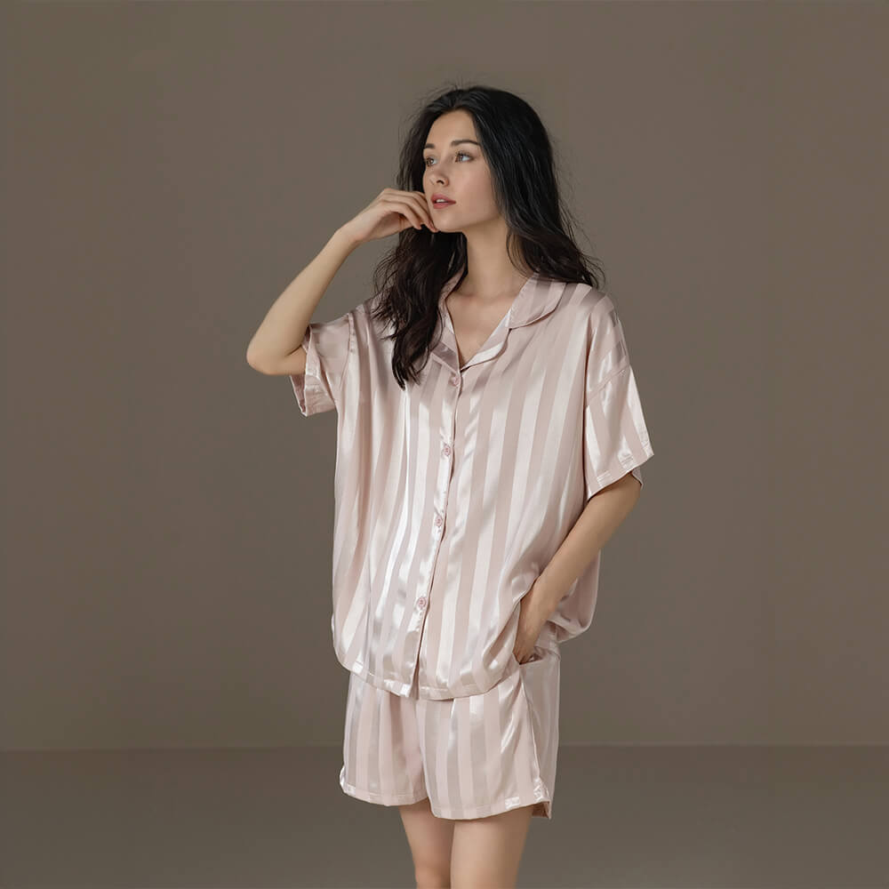 Silky Cooling Textured Women's Short Pajama Set - Pet Hair Resistant