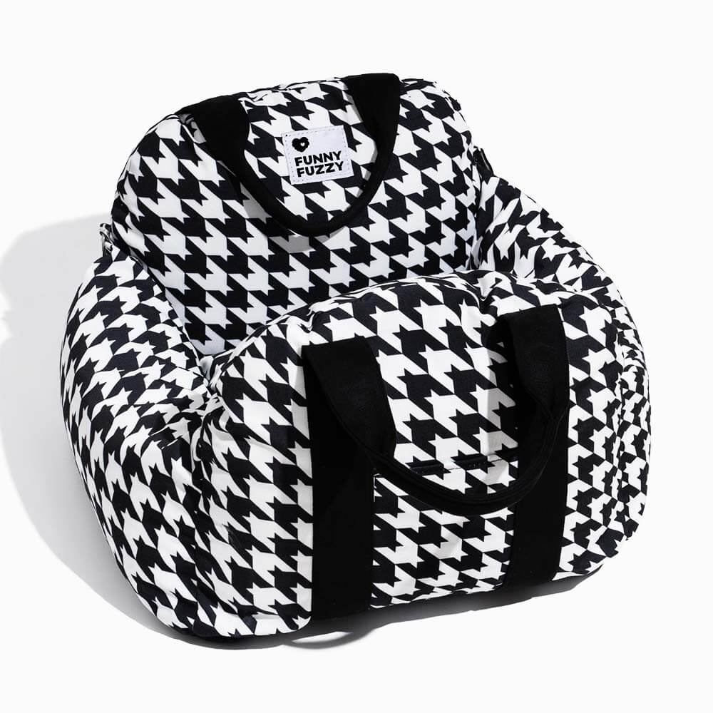 Vintage Heart Checkerboard Dog Car Seat Bed - FunnyFuzzy