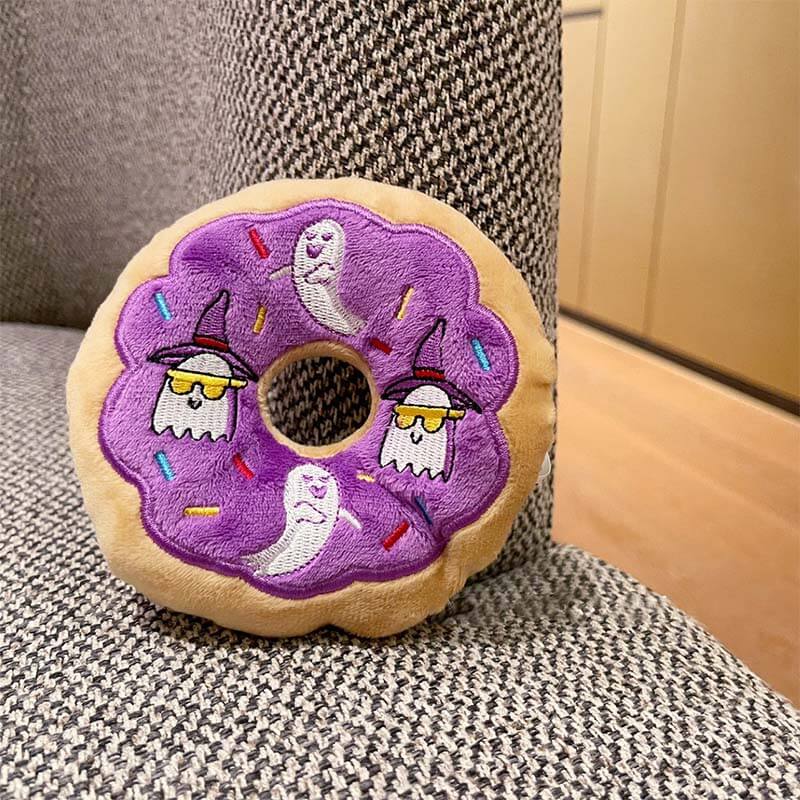 Brinquedo de cachorro de pelúcia donut de Halloween