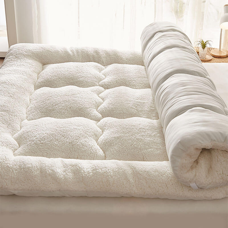 Large Cosy Lambswool Human Pet Cushion Bed