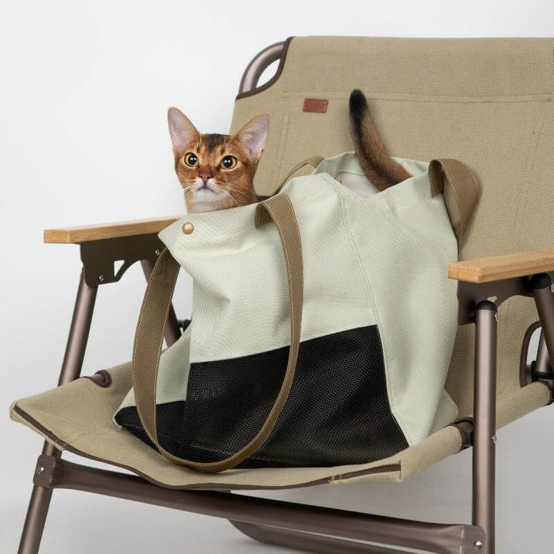 Lightweight Pet Carrier Bag Breathable Portable Single Shoulder Cat Bag FunnyFuzzy