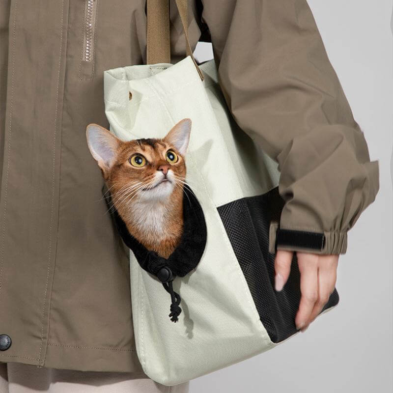 Lightweight Pet Carrier Bag Breathable Portable Single Shoulder Cat Bag FunnyFuzzy