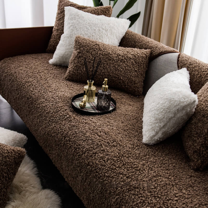 Luxury Warm Fleece Furniture Protective Mat Non-Slip Couch Cover