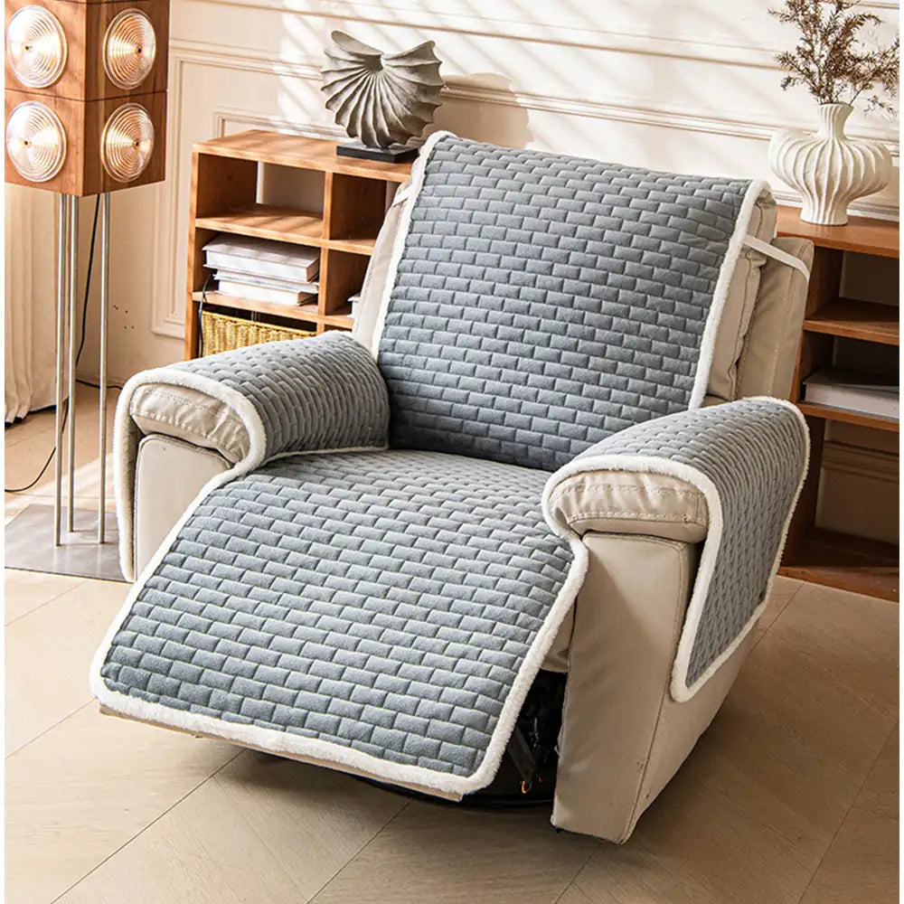 Plush Scratch-Resistant Recliner Chair Cover with Elastic Straps