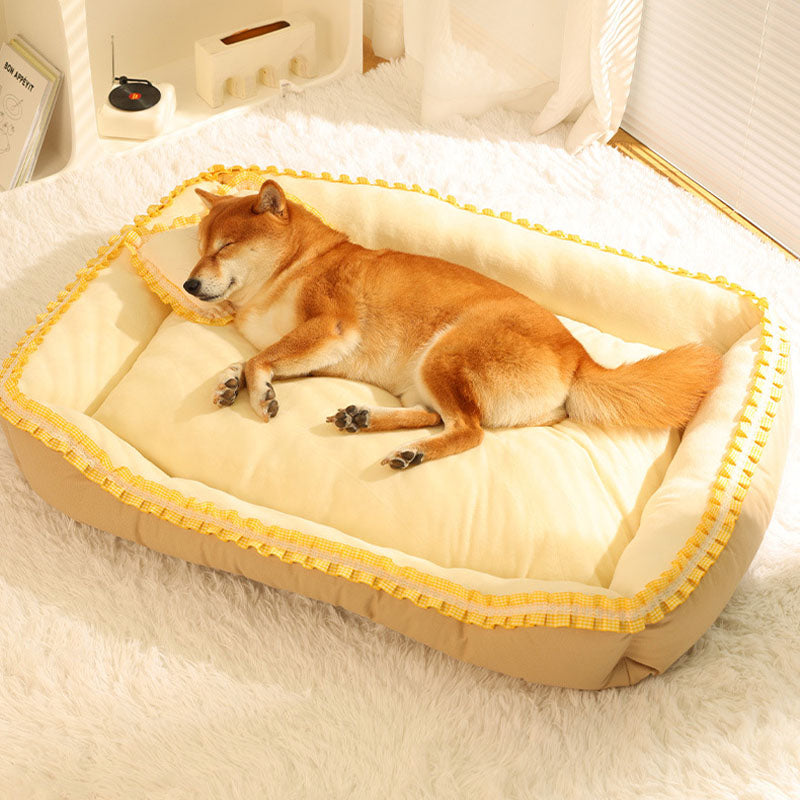 Cama de cachorro para dormir confortável com babados de renda doce e travesseiro