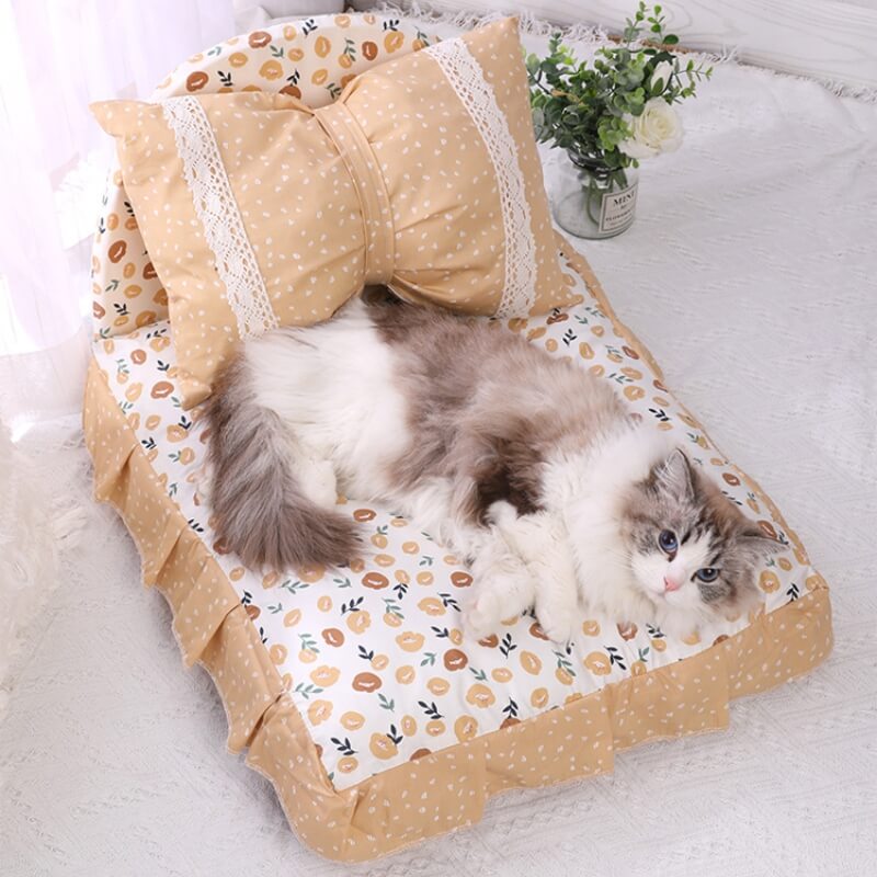 Bowknot Princess Bed Dog & Cat Bed