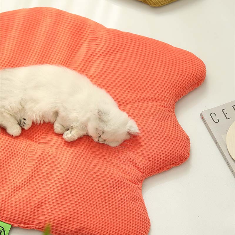 Calming Dog Pet Mat Bed - Flower Shape