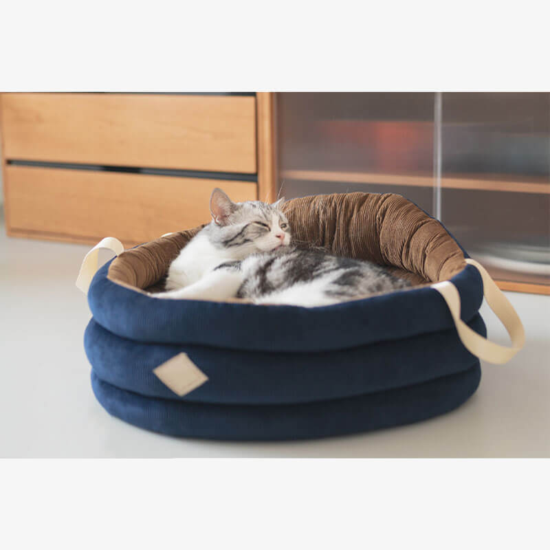 Large shop cat basket