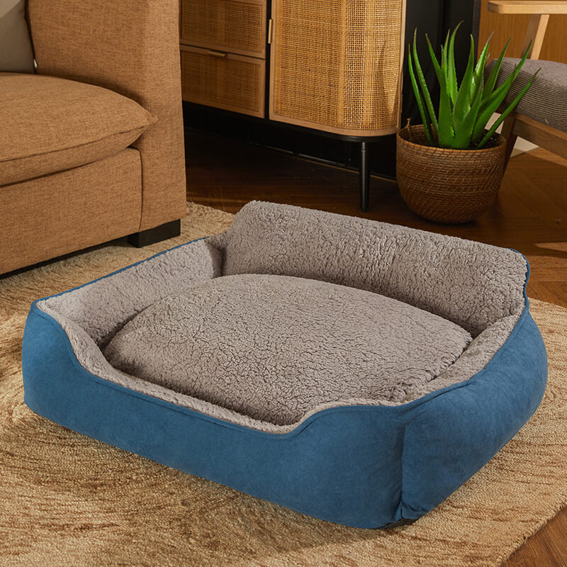 Sofá-cama aconchegante para cães com encosto completo e pelúcia