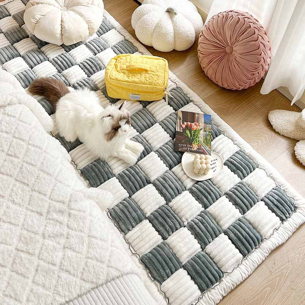 Cream-colored Large Plaid Square Fuzzy Pet Mat Bed | FunnyFuzzy