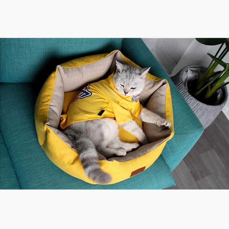 شكل التاج سرير الأليفة دافئ القط السرير