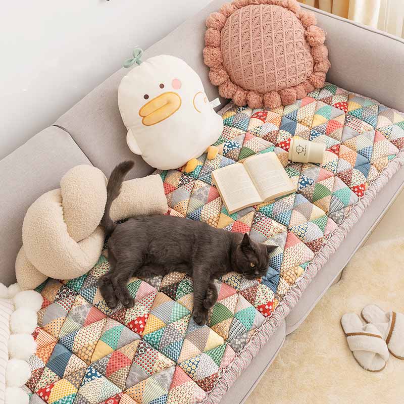 Garden Chic Cotton Pet Friendly Protective Couch Cover
