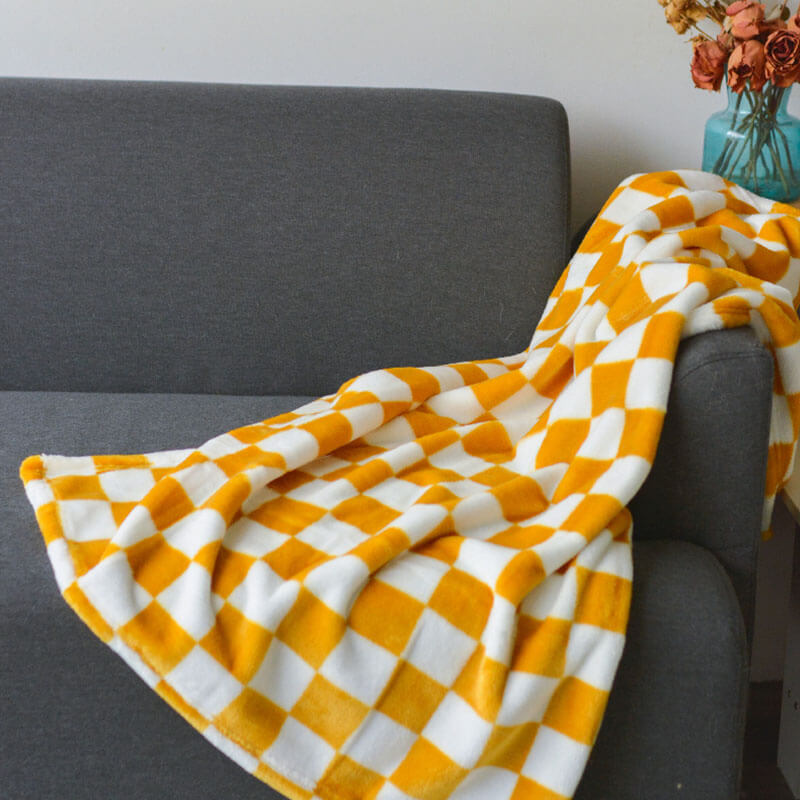 Stylish Chequered Flannel Pet Blanket Dog & Cat Blanket-FunnyFuzzyUK
