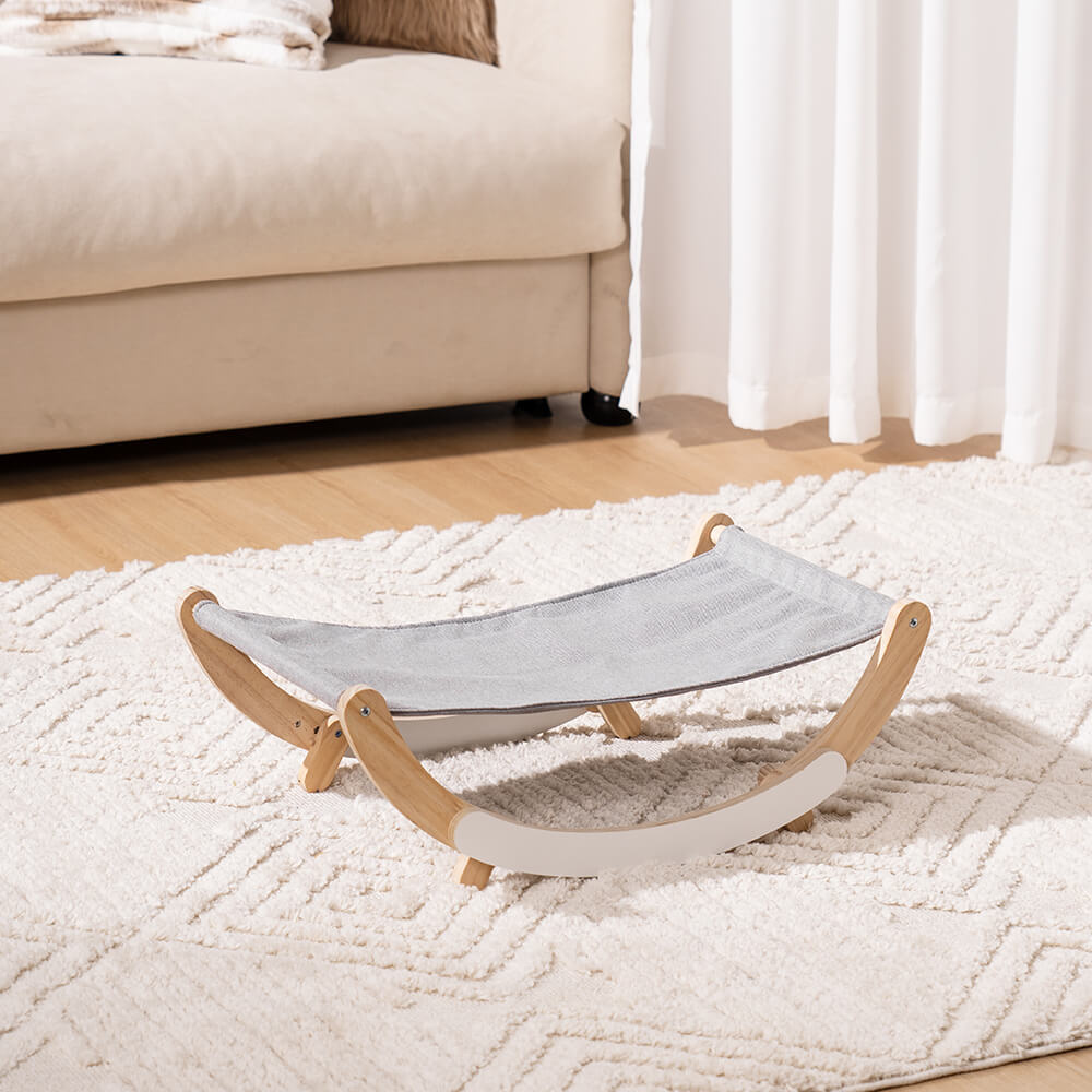 Cadeira de balanço com cama elevada de madeira para gatos